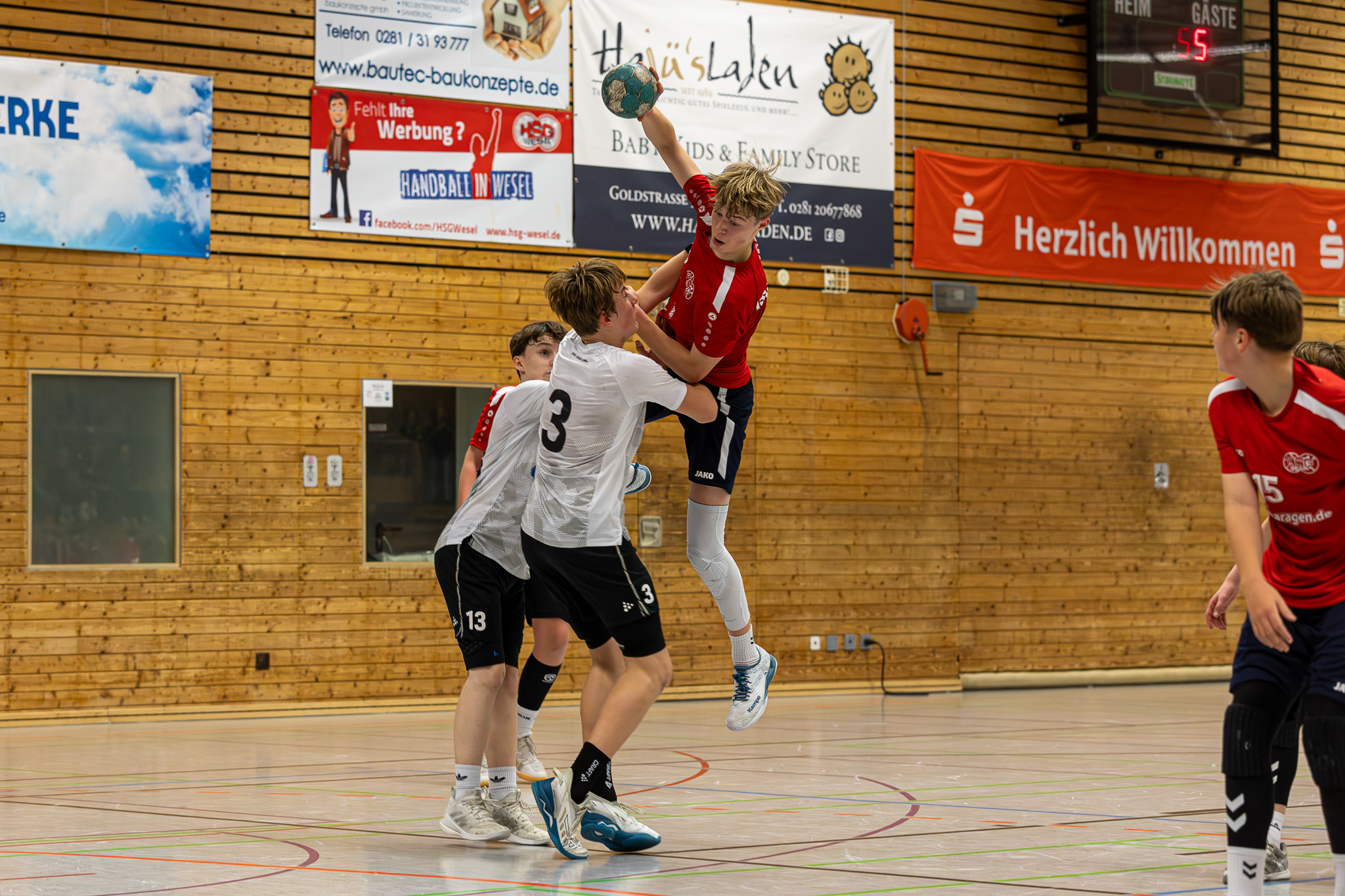 20241207 5S9A4195photominister