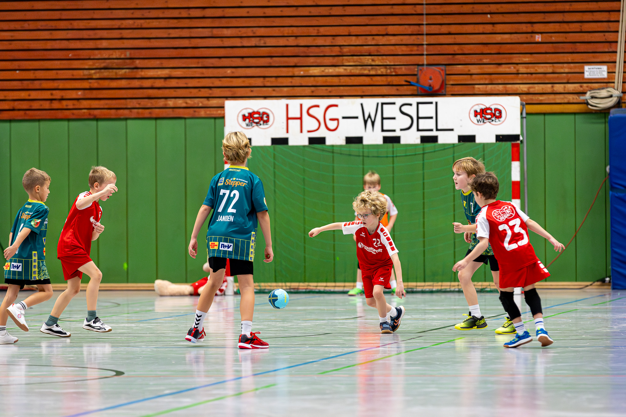 20241208 5S9A4303 photominister